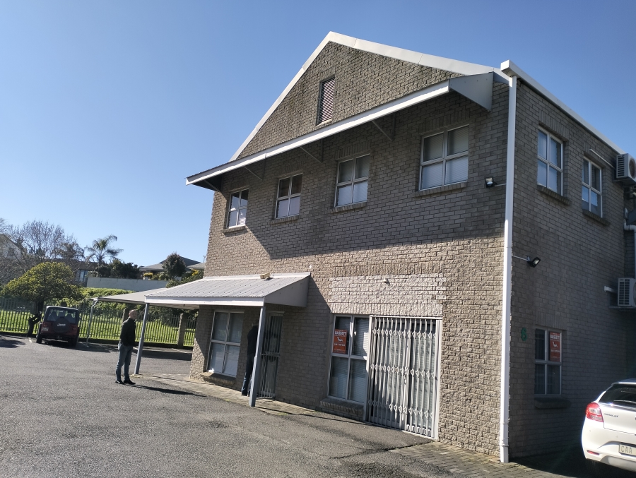 To Let Commercial Property for Rent in Rosenpark Western Cape